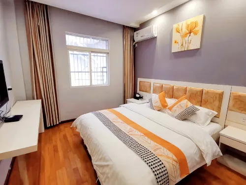Jingzhou Mantu Business Hotel (Yangmatou Zhanghua Temple) - Inns