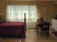 埃斯孔迪多溫馨一居室度假屋，配有空調和WiFi，安靜私密，帶景觀 希登梅多斯住宿飯店