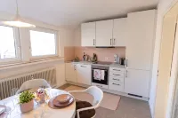 Seerose, City apartment, 5 minutes from the train station, 6 persons, 3 bedrooms