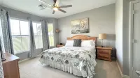 Naples Deal! Free Golf Round May 15th-OCT 15th Included! - Wi-Fi
