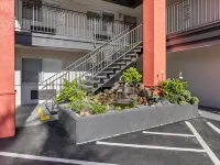 Steinbeck Lodge Hotels in Salinas