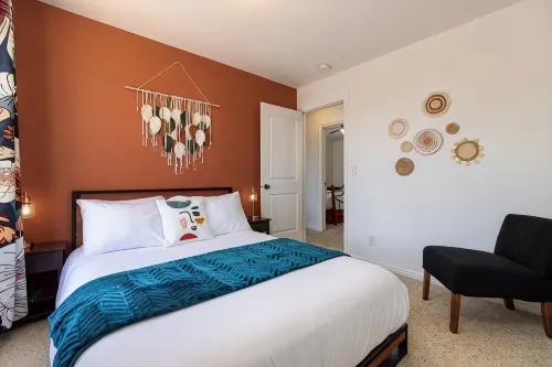 Desert Family Retreat •Red Rock Views•Dark Skies• Pool•Hot Tub• 35 Min to Zion•