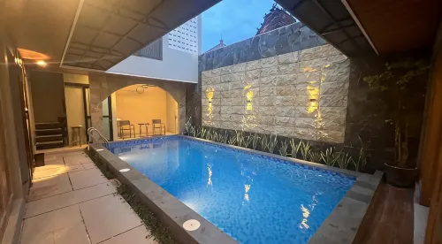 Villa Manyar Private Pool - Bintang 4