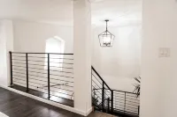 The New Hope Loft Walkable & Serene