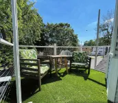 Milwaukee Bayview Getaway with Private Hot Tub - บังกะโล