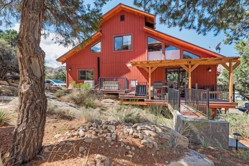 Canyon Wren Cottage, a True Couples Retreat