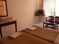 Hotel Panchsheel - 2-Star