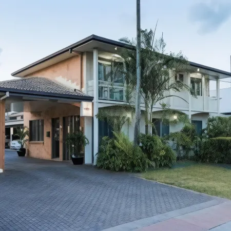 Miners Lodge Motor Inn