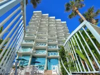 Bahama House - Daytona Beach Shores Отели рядом с достопримечательностью «Бич Стрит»
