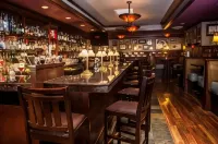 DoubleTree by Hilton Spokane-City Center - bar