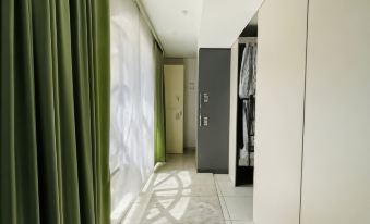 Compass Hostel Sydykova