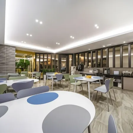 Hotel Stay Gumi Отели рядом с достопримечательностью «Дом Мукхон»