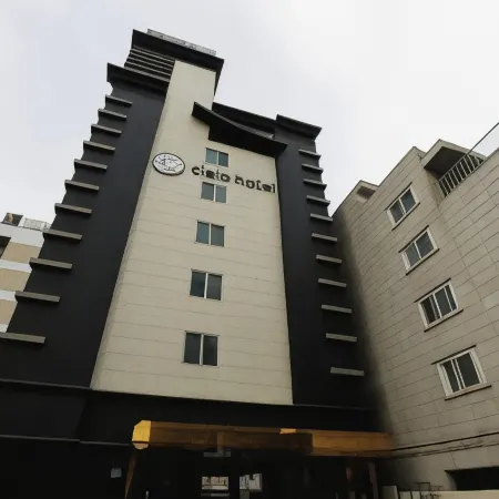 Cielo Hotel