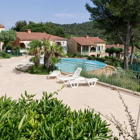 T2 1 bedroom 4 people for rent 83700 Saint Raphaël / Le Dramont