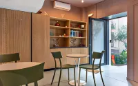 Opera Boutique - balcony