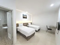Homestay Pondok Minang - Homestays