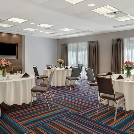 Hampton Inn & Suites Yonkers