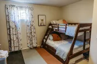 Bluegrass Beauty--5 bedroom 3 bath home: Creation Museum, ARK and CVG Airport - balcony