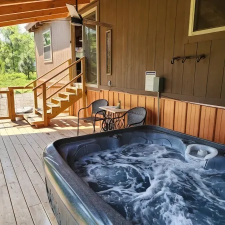 Gold Rush Cabin- Red River Gorge