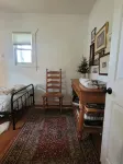 Creekside With Hot Tub, Gas Fireplace, Fishing, Minutes to Downtown and Omni Spa - Boutique