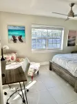 Perfect Location, Close to Everything! -  Ferienwohnungen