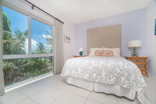 Steps to the Beach! 2bed/2.5bath condo - Seabreeze Villas - Wifi