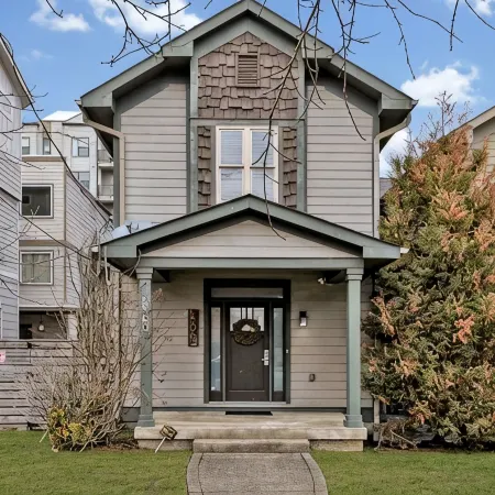 Lux Home Easy Walk to Broadway/Gulch/Music Row, Honky Tonks, Vandy, Bridgestone!