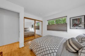 Mill Valley Apartment: Walking Distance to DT