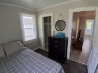 Newland's Resort: Cozy Channel Front Cottage #1 on Indian Lake with a Boat Dock