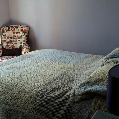 HOUSE with garden in Cherbourg en Cotentin, 10 minutes from the sea, 9 p, free wifi