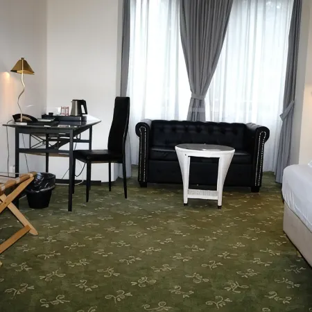 Entrée Groß Borstel Garni Hotel Отели рядом с достопримечательностью «Ольсдорфское кладбище»