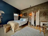 The LONEWEST Retreat in the Eastern Mountain Sierras - 4 étoiles