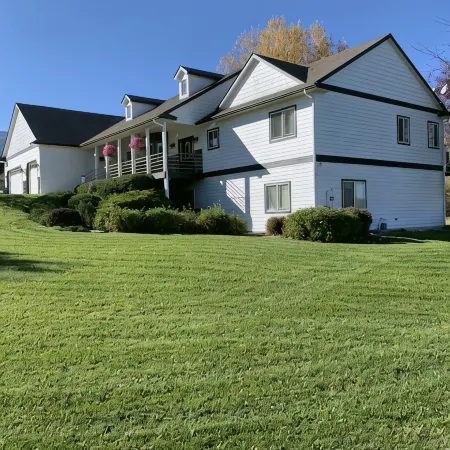 Creekside Tranquility • Peaceful, Spacious Montana Home Near Missoula -20 Min