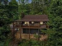 Check out our last minute deals! Mountain Views! Hot tub! - Chalets