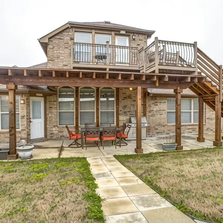 Fabulous 5 Bedroom/4 bath Home  4K TV's Fireplace  Foosball!