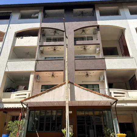 Orient Hotel