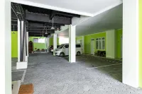 RedDoorz Near Universitas Muhammadiyah Yogyakarta - Pensions