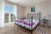Peaceful Apartment with Beautiful View - 3-Star