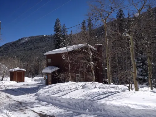 1st Chair Chalet - Monarch/Garfield - Creek Side Mountain Getaway - Homestays