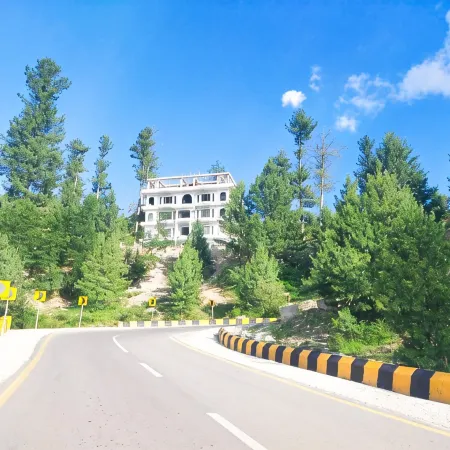 Al Sadiq Hotel & Restaurant Malam Jabba Swat