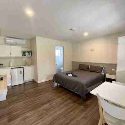 Cootamundra Caravan Park Rooms