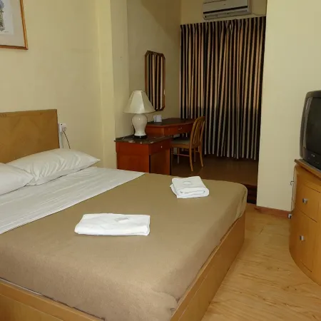 Pristine Hotel