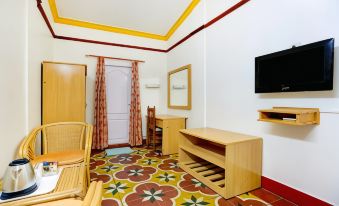 Treebo Atithi Bhavan, 1 Km from Ooty Lake