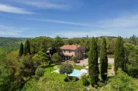 Villa in Gambassi with pool, A/C, village and restaurant at walking distance, - Wi-Fi