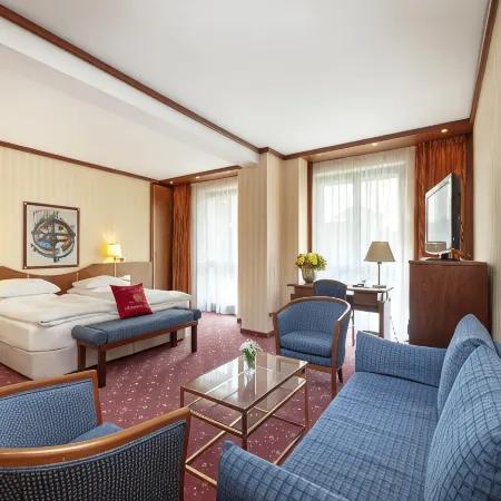 Best Western Premier Grand Hotel Russischer Hof