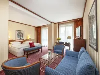 Best Western Premier Grand Hotel Russischer Hof - balcone