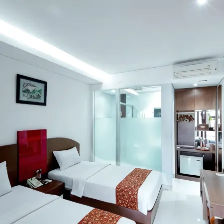 Kenari Asri Hotel