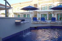 Marena Suites & Apartments - สระว่ายน้ำส่วนตัว