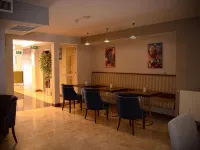 Norton Hotel - พร้อมอาหารเช้า