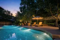 Le Hot Spring Hotel - สระว่ายน้ำแบบอินฟินิตี้